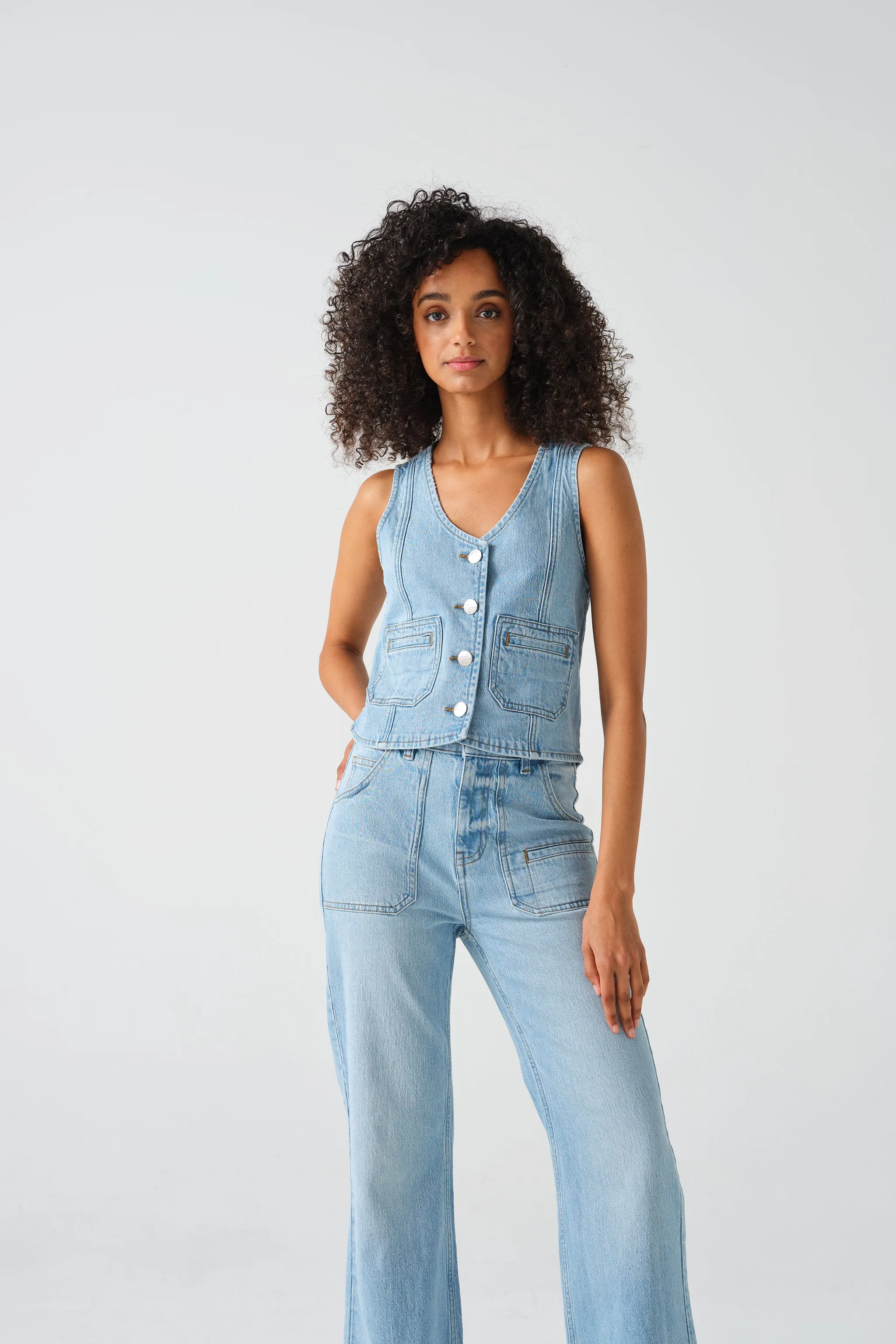 Bea Vest in Oceanic Blue