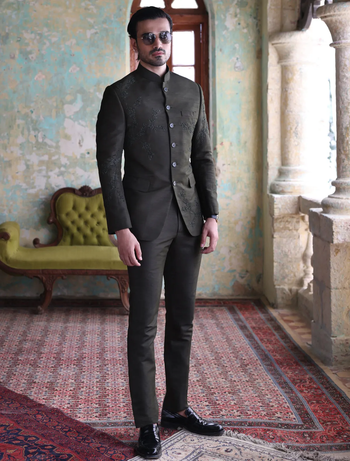 GREEN EMBROIDERED PRINCE COAT