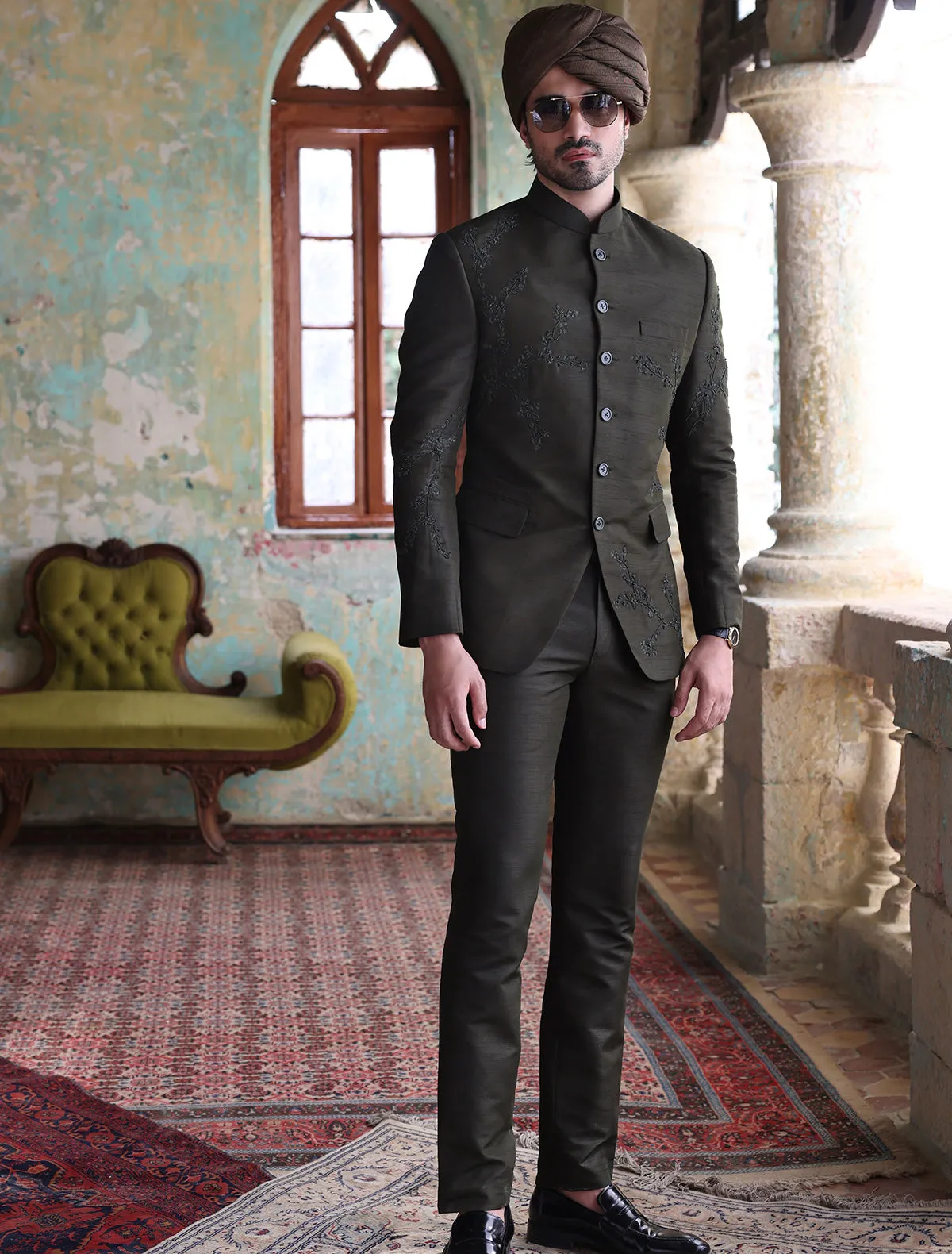 GREEN EMBROIDERED PRINCE COAT
