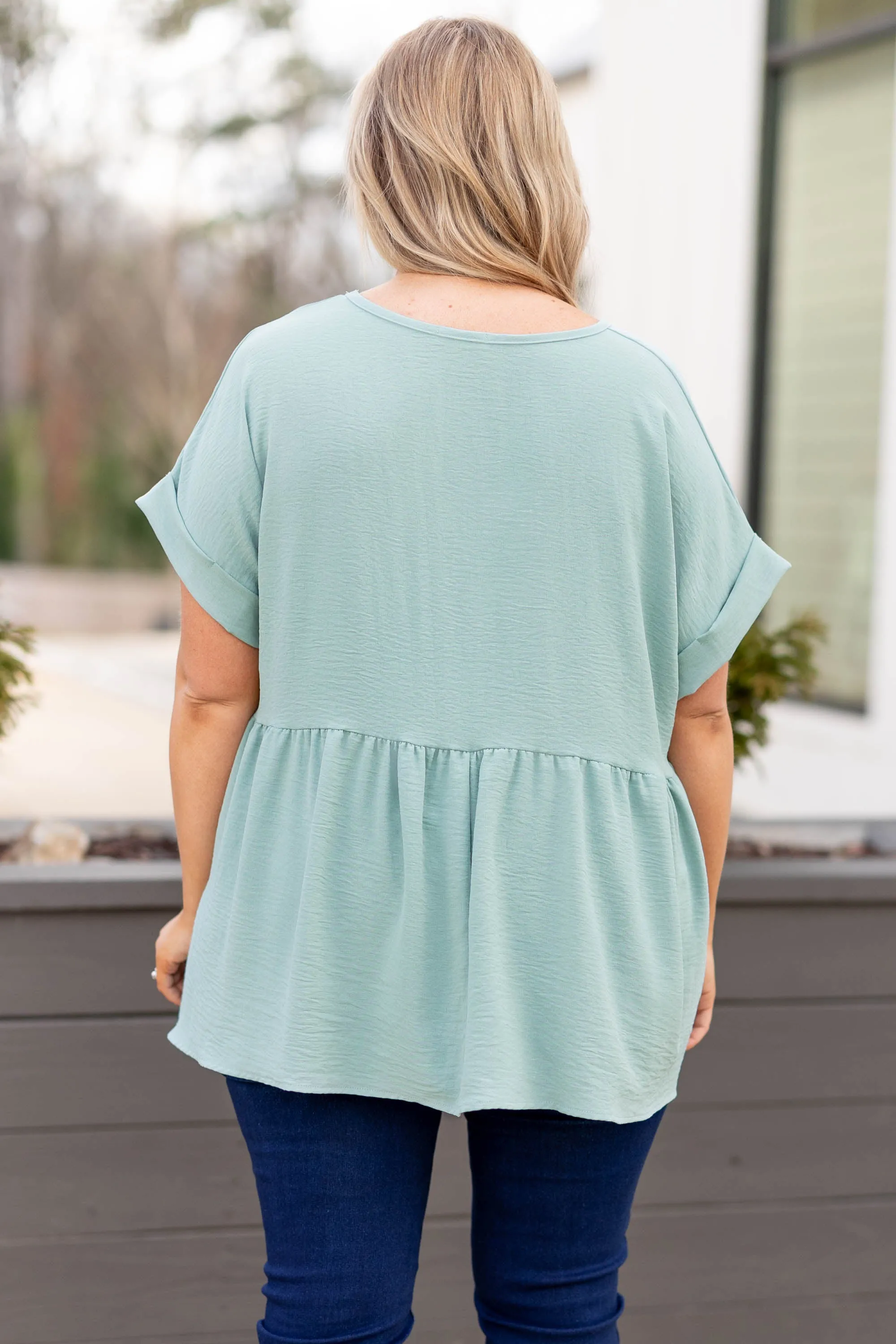 Wide Eyed Gaze Top, Aloe